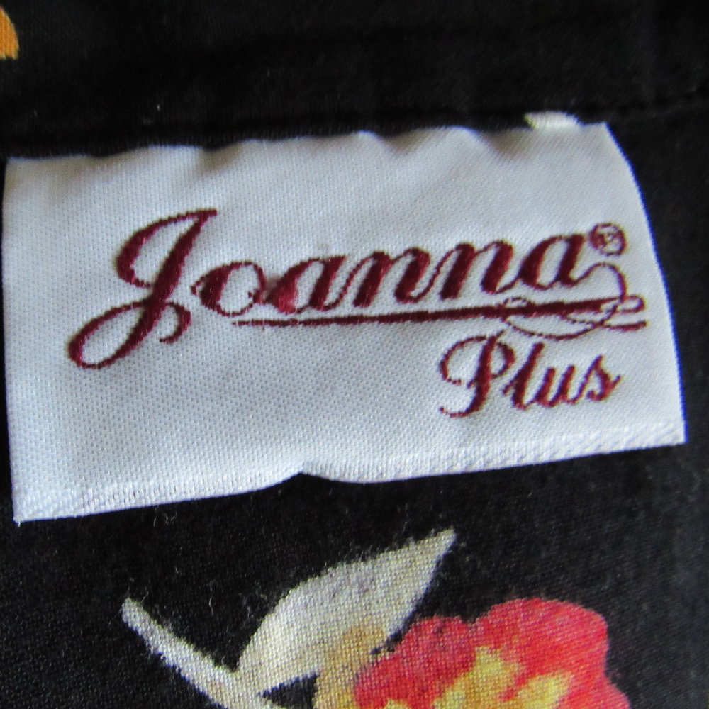 Joanna Plus Tropical Print Top Plus Size - image 2